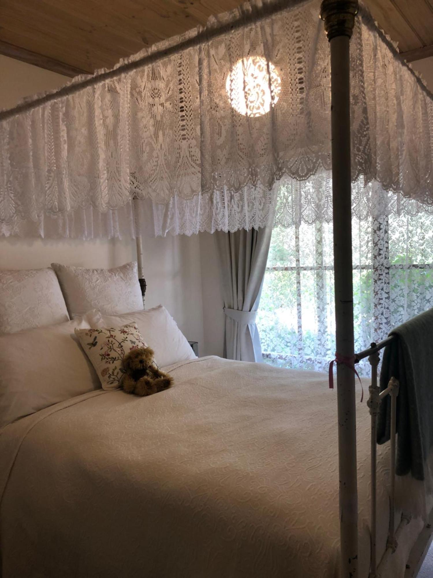 Somerville Sherwood Park Bed And Breakfast מראה חיצוני תמונה