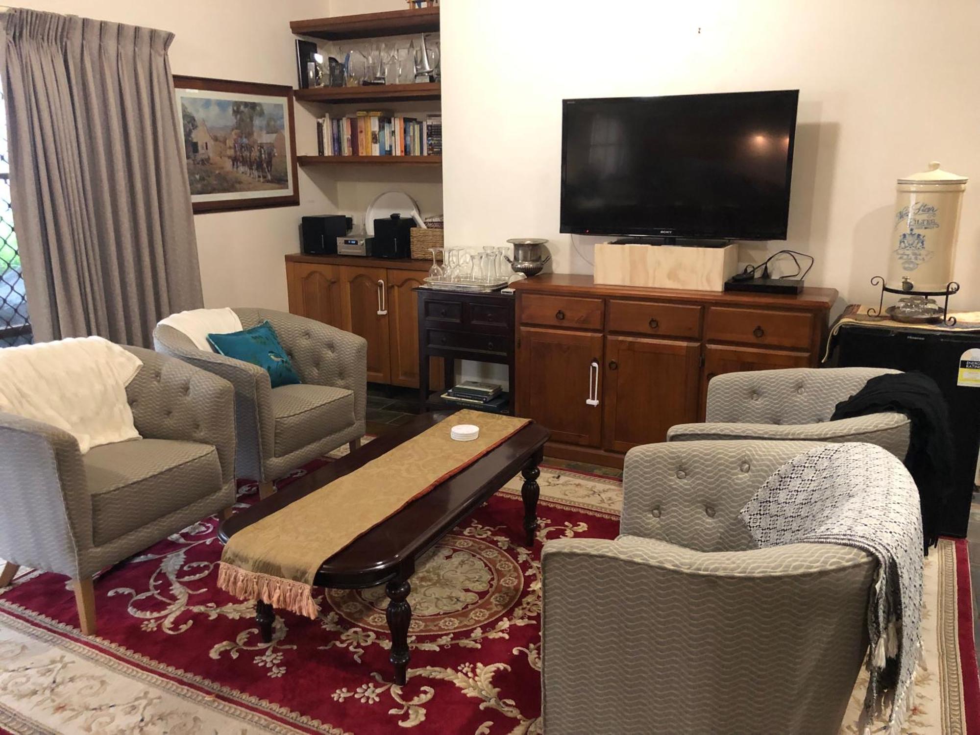 Somerville Sherwood Park Bed And Breakfast מראה חיצוני תמונה
